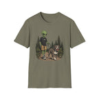 Alien Walking a Pittie T-shirt